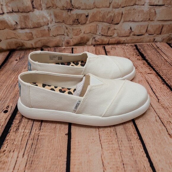 Tom's Alpargata Mallow Casual White Canvas Slip-On Shoes with Leopard Insole 6 - Picture 9 of 12